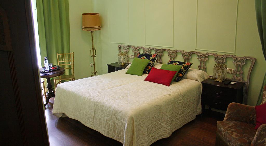 La Casa Azul B&B + Apartments Malaga Ngoại thất bức ảnh