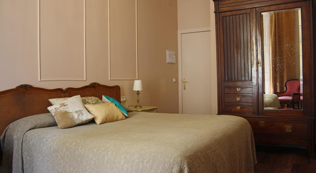 La Casa Azul B&B + Apartments Malaga Ngoại thất bức ảnh