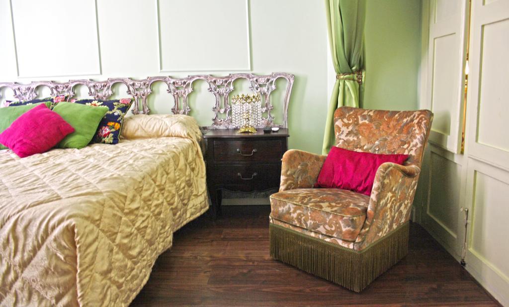 La Casa Azul B&B + Apartments Malaga Ngoại thất bức ảnh
